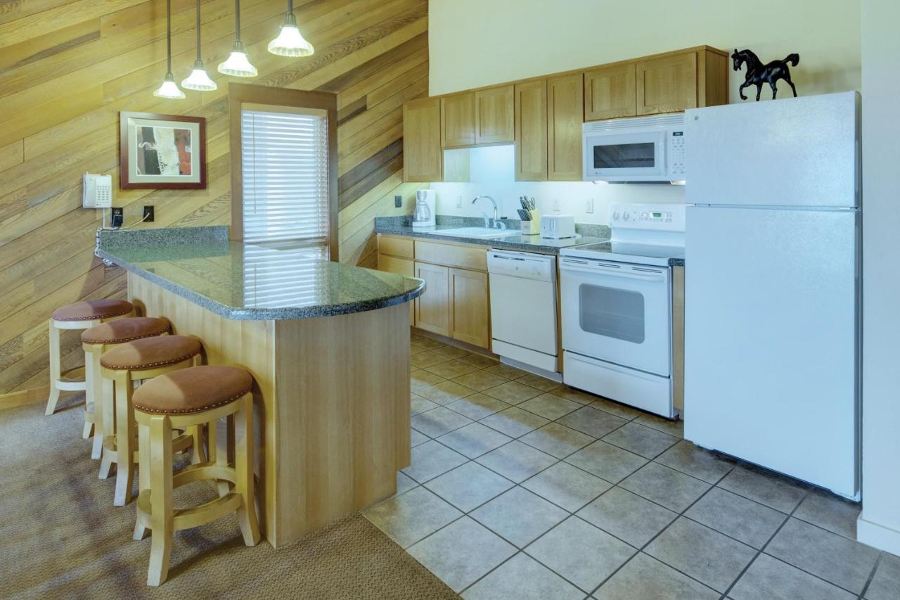 Seventh Mountain Resort Deschutes River Woods Екстериор снимка