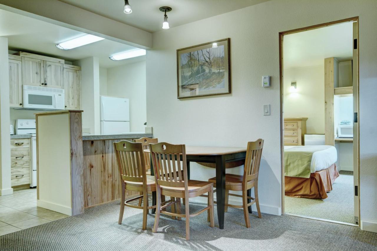 Seventh Mountain Resort Deschutes River Woods Екстериор снимка